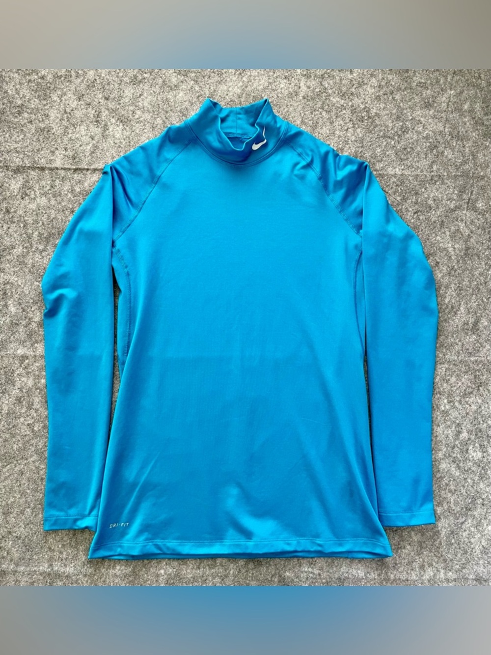 Nike Pro Combat Dri Fit Thermal Compression Shirt Womens Size XL Teal Long Sleev